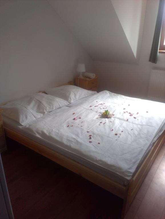 Penzion Pod Vyhlidkou Pecka Ruang foto