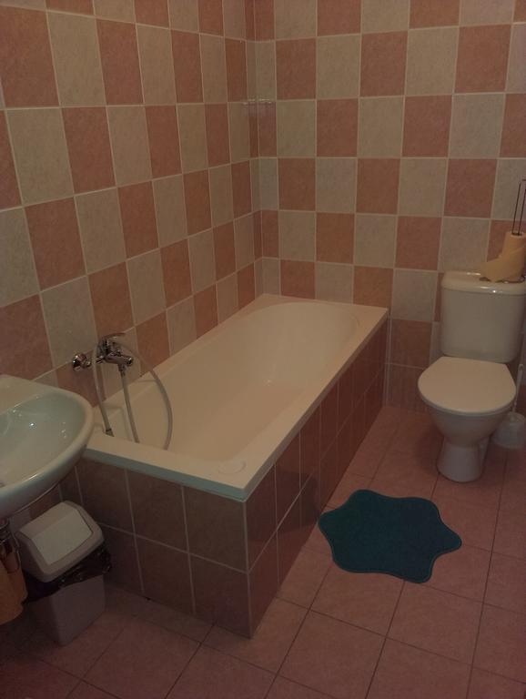 Penzion Pod Vyhlidkou Pecka Ruang foto