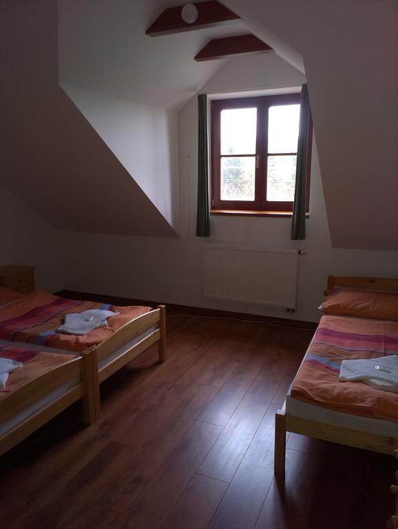 Penzion Pod Vyhlidkou Pecka Ruang foto